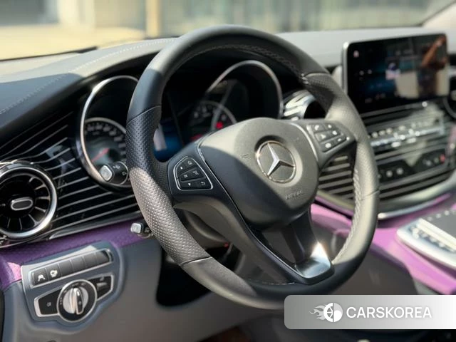 Mercedes-Benz V-class id 4336172 из Китая 10