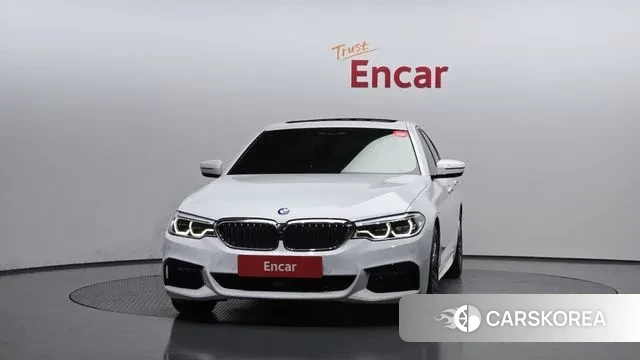 BMW 5 Series (G30) id 3417530 из Кореи 13