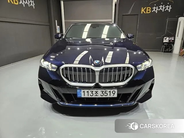 BMW 5 Series (G60) id 3648904 из Кореи 13