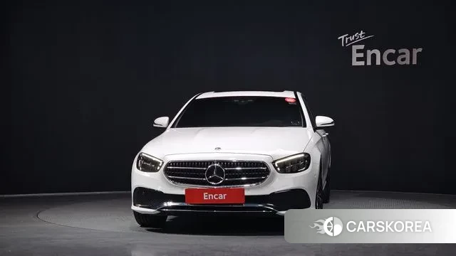 Mercedes-Benz E-Class W213 id 3606773 из Кореи 13