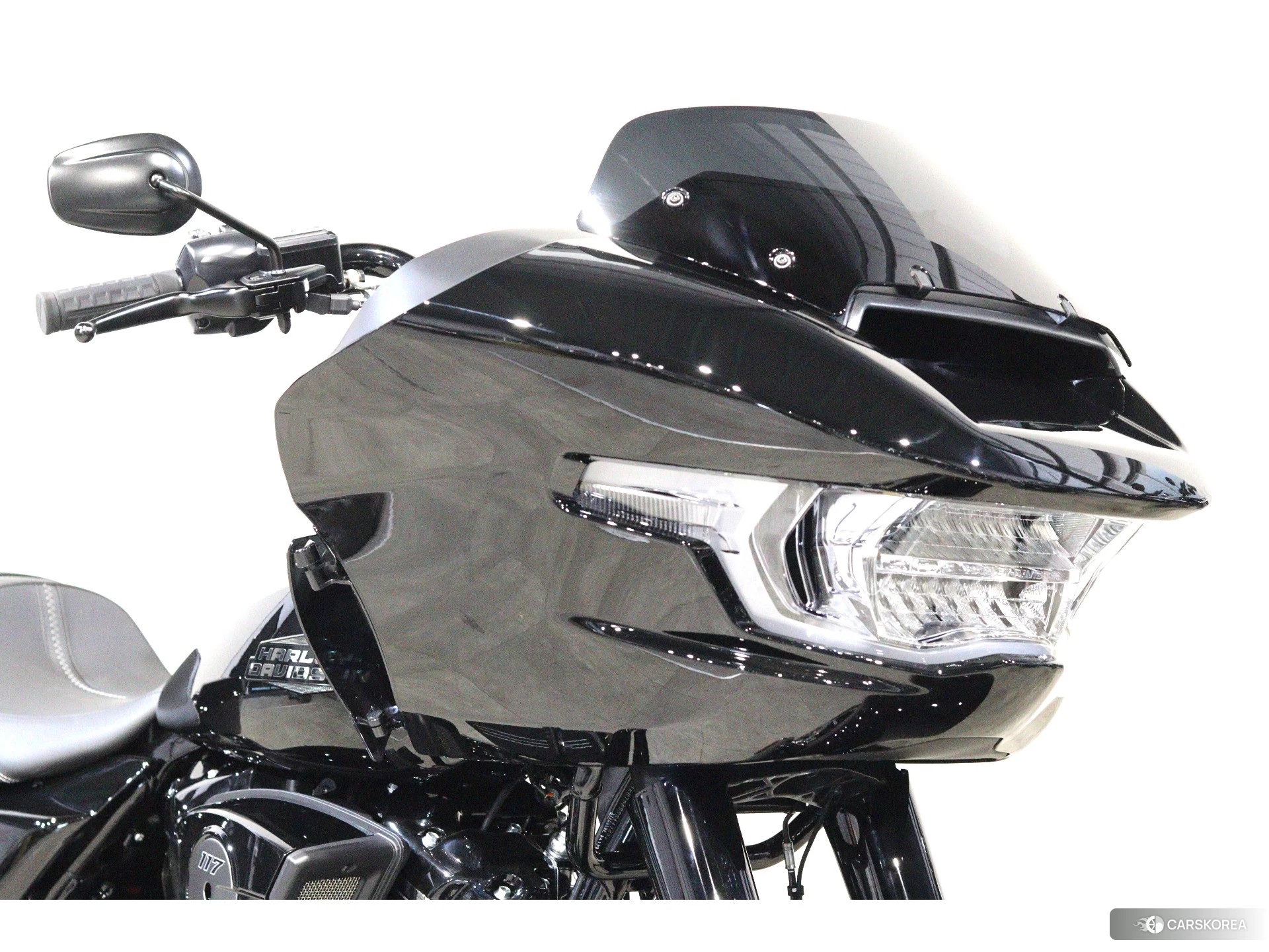 Проданный Harley-Davidson Road Glide FLTRX 1980 id 4380299 из Японии, фото 13