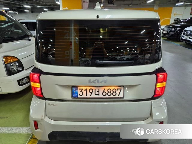 Kia The New Kia Ray 2023 Белый из Кореи, фото 3