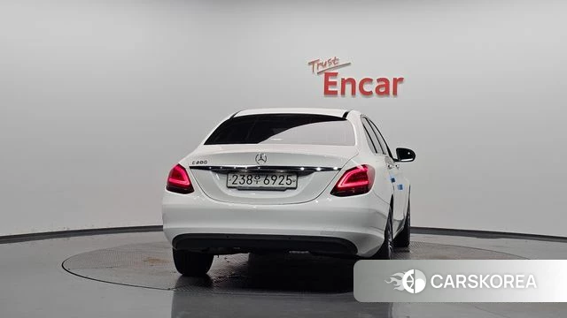 Mercedes-Benz C-Class W205 id 4642526 из Кореи 23