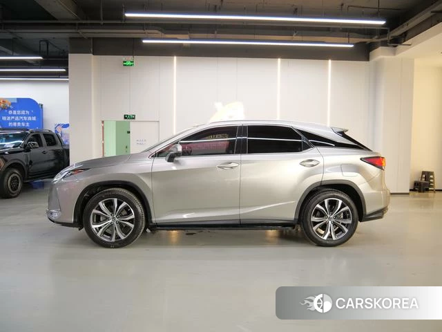 Lexus RX 2021 Серебристо-серый из Китая, фото 3