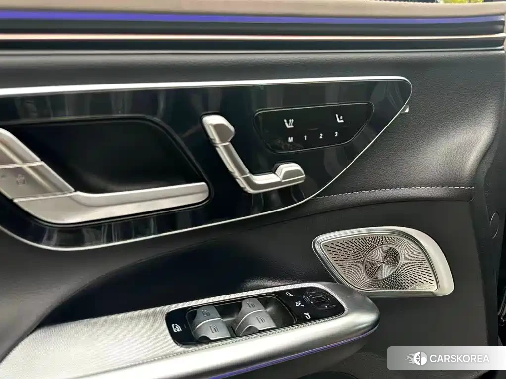 Mercedes-Benz EQE id 4628962 из Китая 10