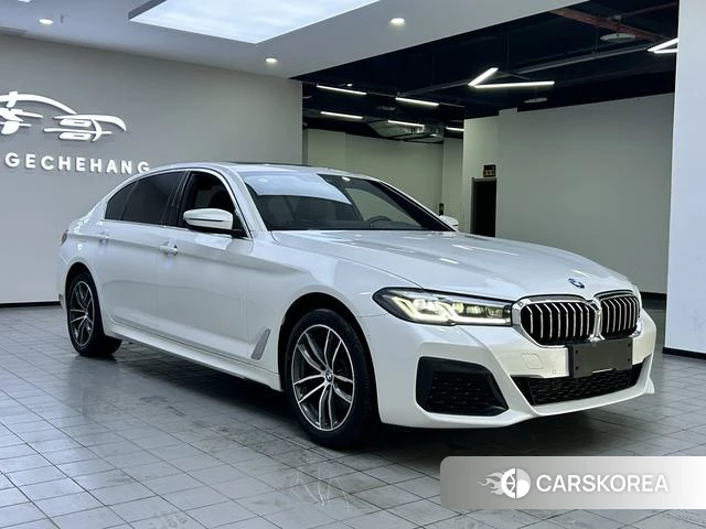 BMW 5 series 2022 Белый из Китая, фото 5