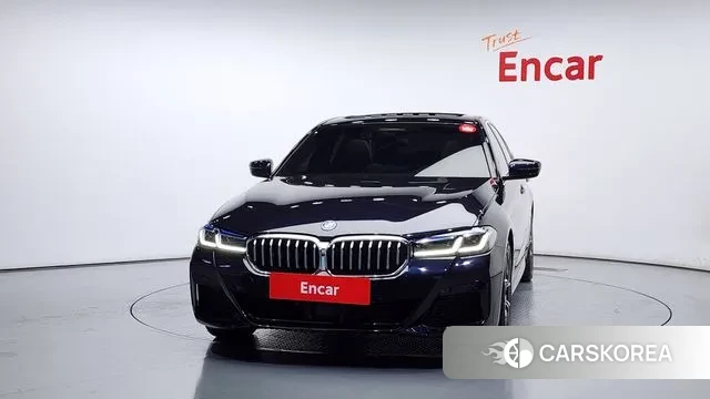 BMW 5 Series (G30) id 2884286 из Кореи 13