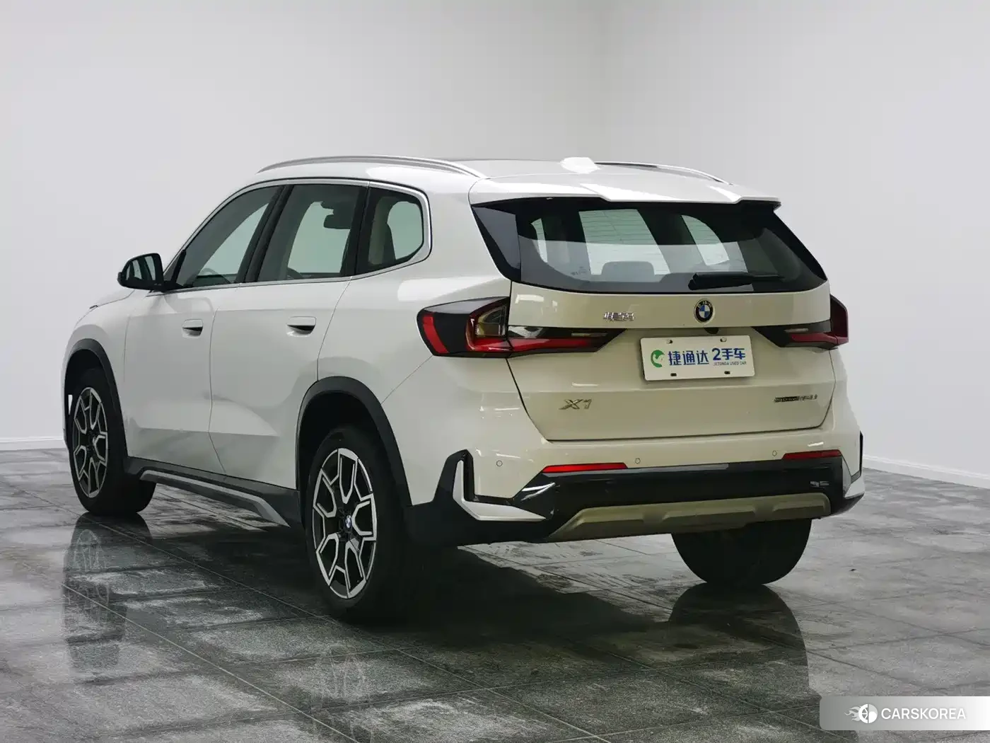 BMW X1 id 4559607 из Китая 12