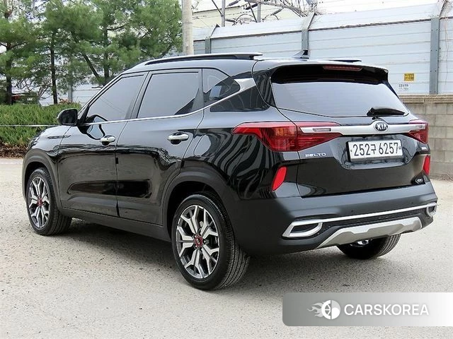 Kia Seltos id 3942555 из Кореи 13