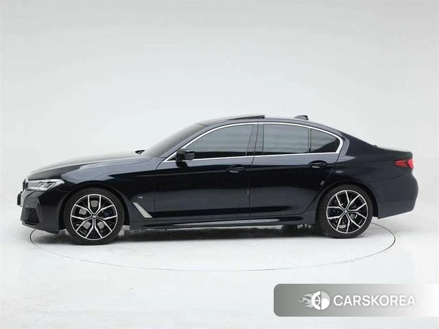 BMW 5 Series (G30) id 3833597 из Кореи 13