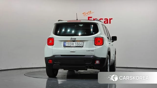 Jeep Renegade id 4683683 из Кореи 23