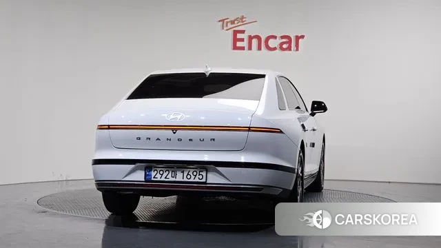 Hyundai Grandeur (GN7) id 3523664 из Кореи 13