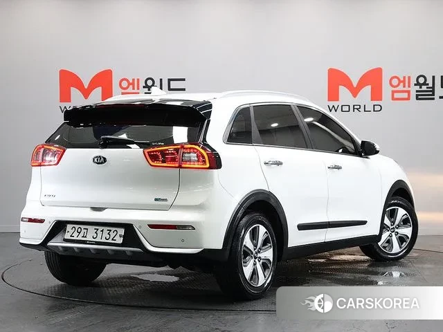 Kia Niro id 3076768 из Кореи 13