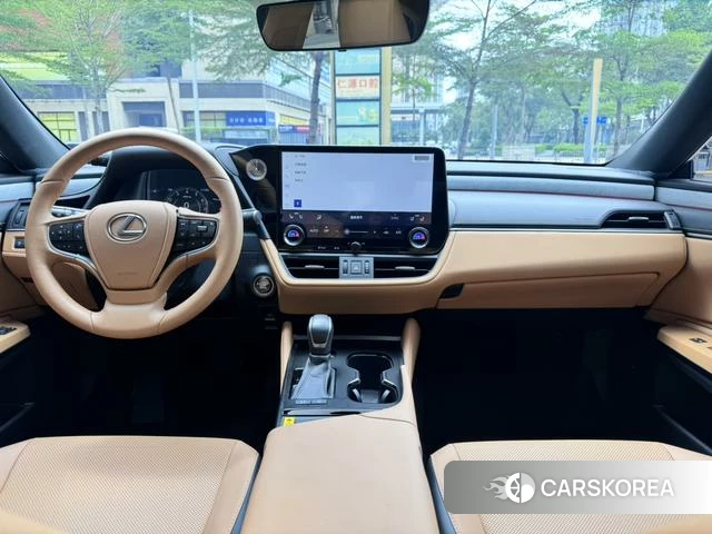 Lexus ES id 3907763 из Китая 7