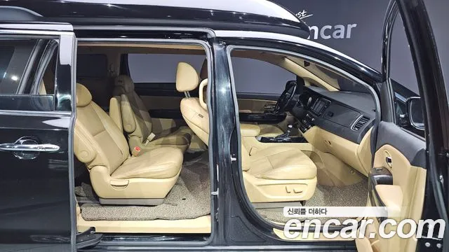 Kia The New Carnival id 2574448 из Кореи 13