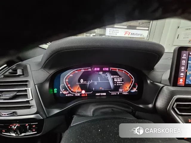 BMW X3 (G01) 2022 Белый из Кореи, фото 3