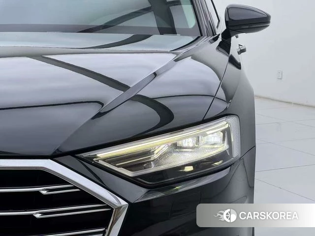 Audi A8 id 4275856 из Китая 20