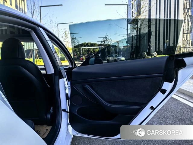 Tesla Model 3 id 4190389 из Китая 23