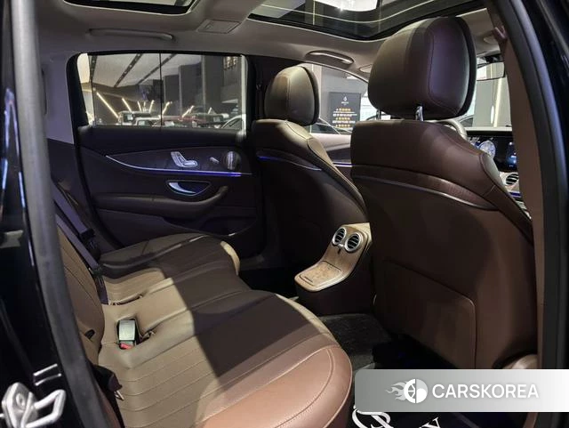 Mercedes-Benz E-class id 4297413 из Китая 12