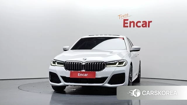 BMW 5 Series (G30) id 4469964 из Кореи 23