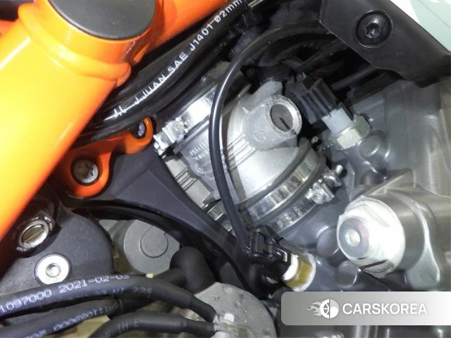 Engine photo
