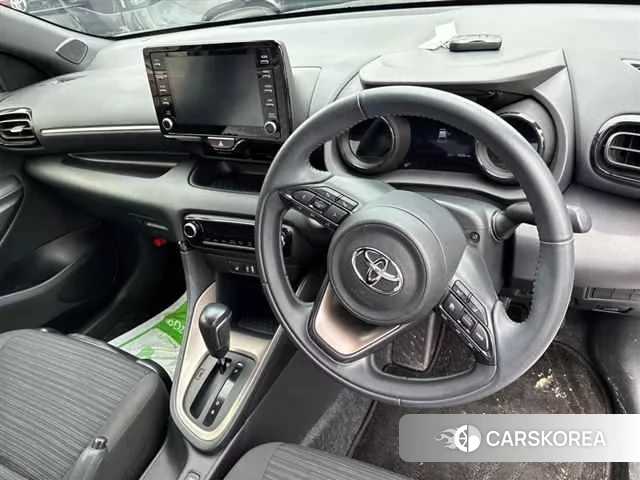 Toyota Yaris 2021 из Японии, фото 3