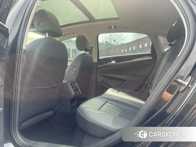 Volkswagen Passat id 4271409 из Китая 7