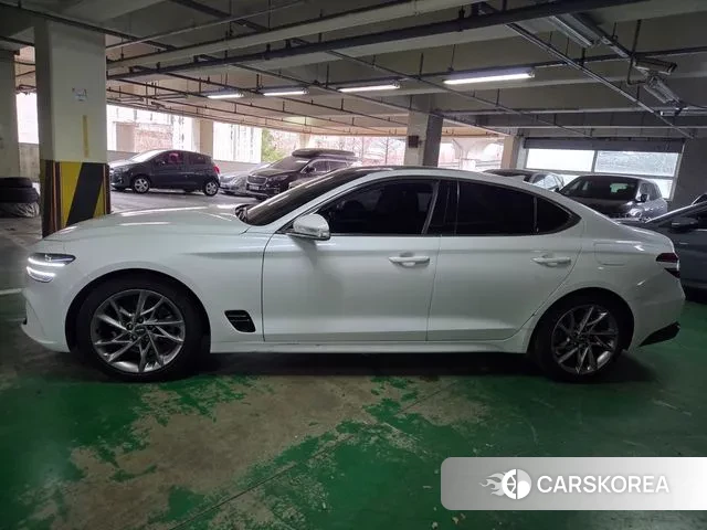 Genesis The New G70 id 3508020 из Кореи 13