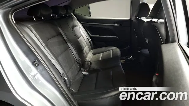 Hyundai Avante AD id 2565178 из Кореи 13