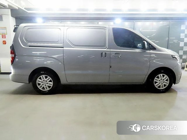 Hyundai The New Grand Starex id 4245514 из Кореи 12