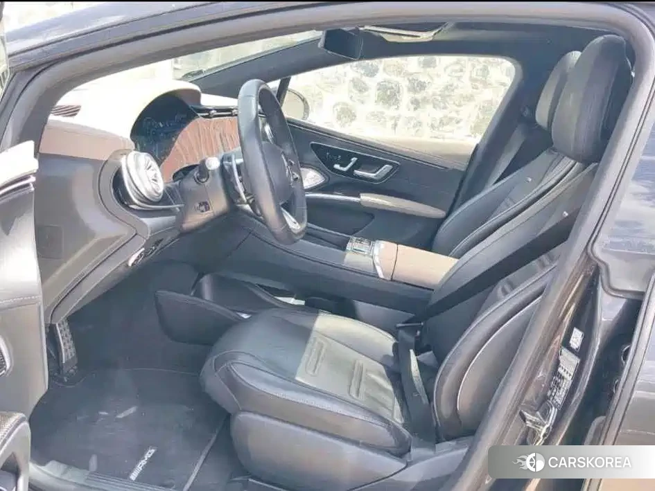 Mercedes-Benz AMG EQS 2025 Silver/gray из Китая, фото 3
