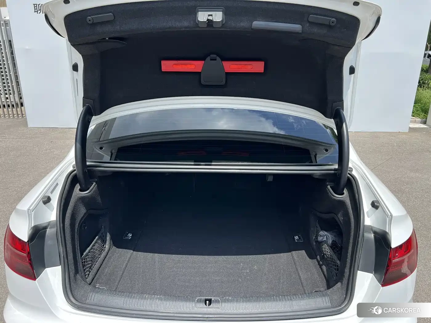 Audi A4L id 4649245 из Китая 8