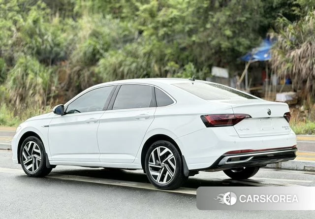 Volkswagen Sagitar 2023 Белый из Китая, фото 3