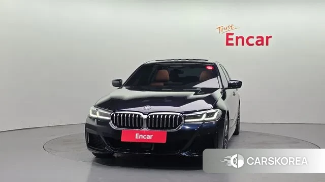 BMW 5 Series (G30) id 3717575 из Кореи 13