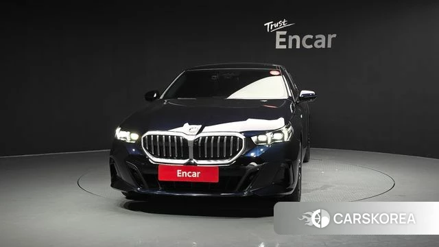BMW 5 Series (G60) id 4487750 из Кореи 23