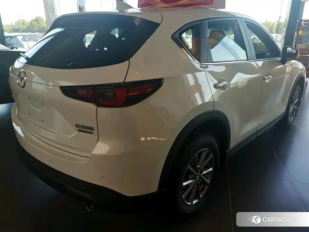 Mazda CX-5 2026 Белый из Китая, фото 3