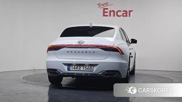 Hyundai The New Grandeur IG id 3581962 из Кореи 13