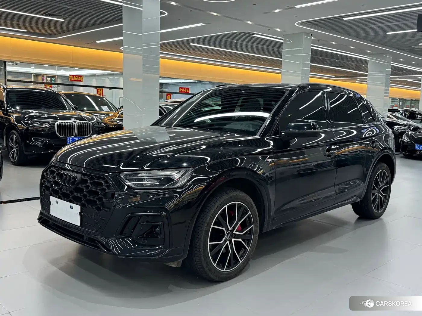 Audi Q5L 2024 Черный из Китая, фото 3