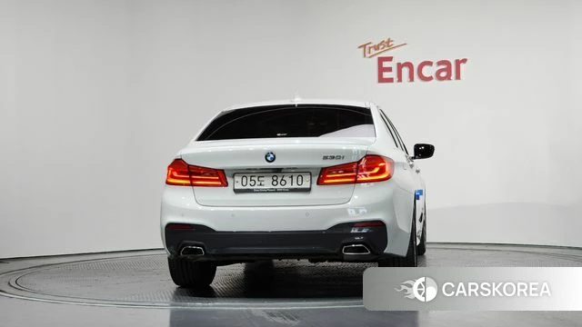 BMW 5 Series (G30) id 4203982 из Кореи 23