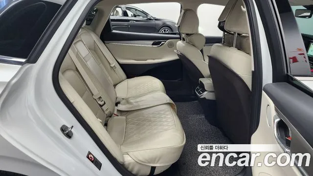 Hyundai The New Grandeur IG Hybrid id 2744640 из Кореи 13