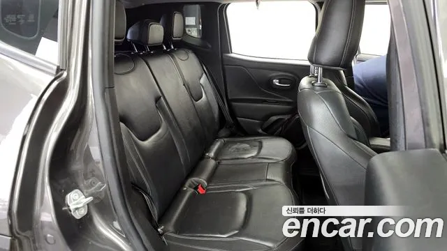 Jeep Renegade id 2556573 из Кореи 13