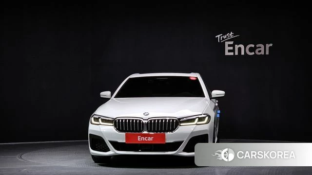 BMW 5 Series (G30) id 3818481 из Кореи 13