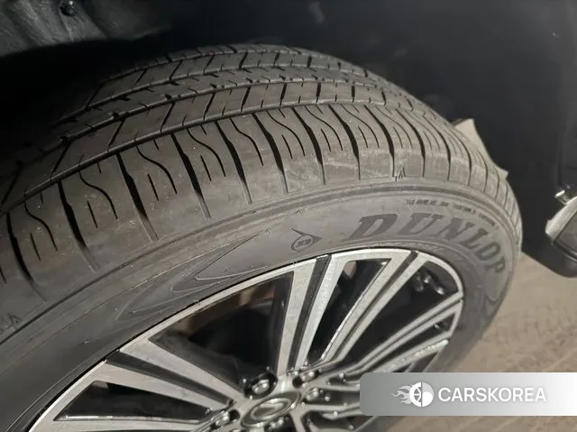 Lexus LX 4th Generation 2025 Серебристо-серый из Кореи, фото 3