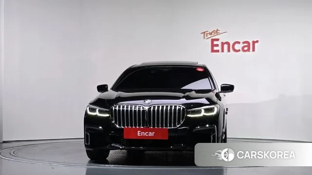 BMW 7 Series (G11) id 3417398 из Кореи 13