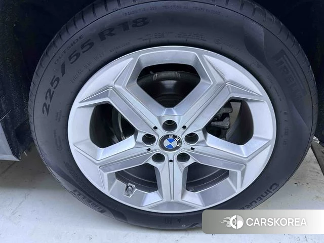 BMW X1 id 4313363 из Китая 18