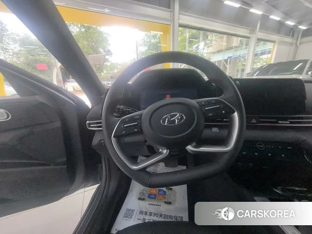 Hyundai Elantra 2022 Темно-серый из Китая, фото 5