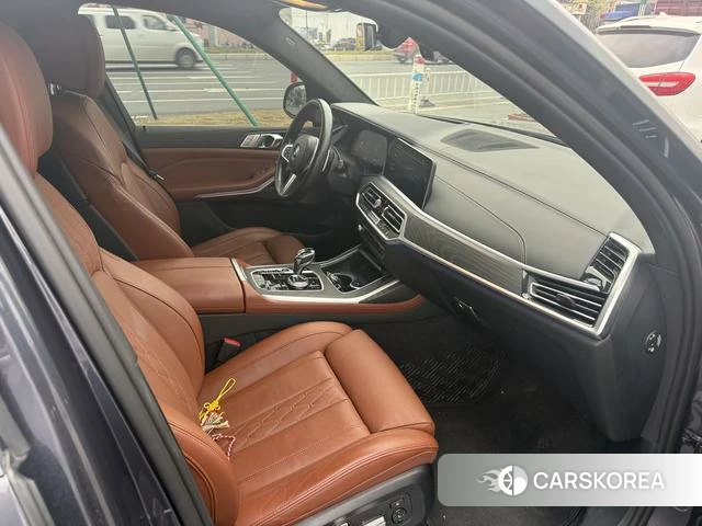 BMW X7 2022 Черный из Китая, фото 3