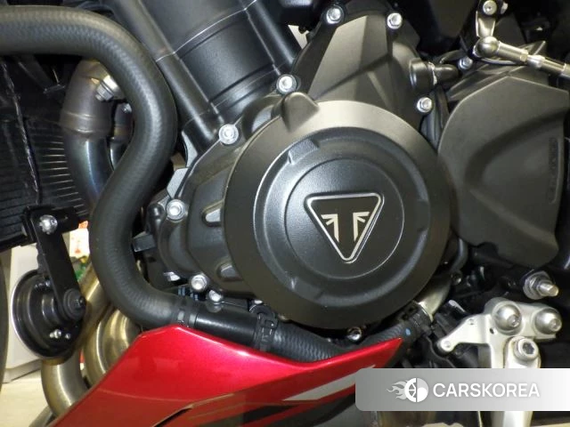 Engine photo