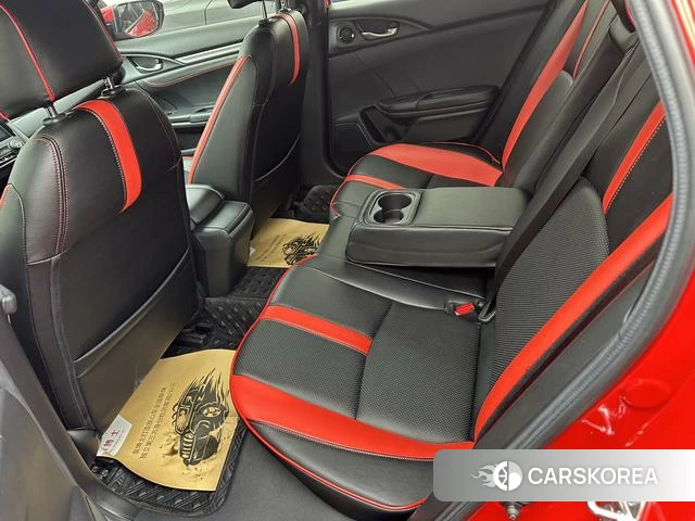Honda Civic id 4260726 из Китая 11