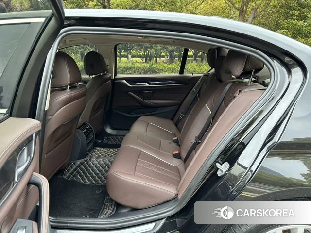 BMW 5 series id 4265297 из Китая 13
